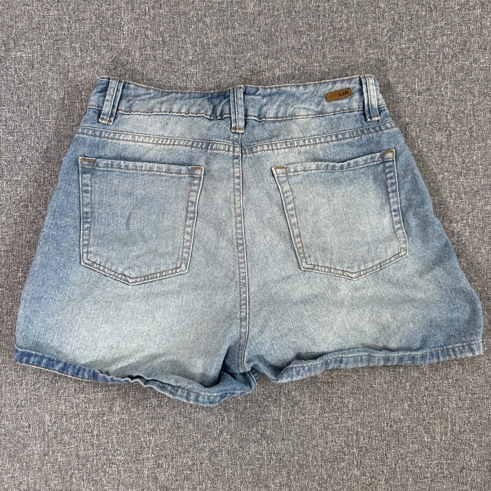 LAR High Rise Distressed Denim Shorts Women's‎ Size 30 Blue Mom Jean Shorts - Picture 2 of 5